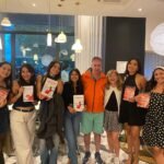 Susana Caracheo lleva su voz sobre sexualidad hasta Francia: presenta “Entrepiernas” y “Confesiones de una terapeuta”